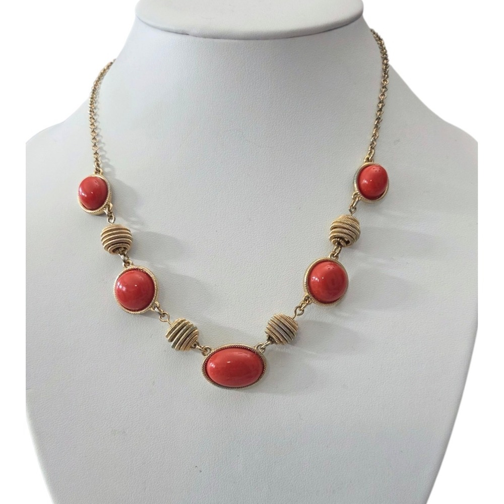 Vintage Monet Gold Tone Spiral Wire Wrapped Coral Colored Beaded Collar Necklace